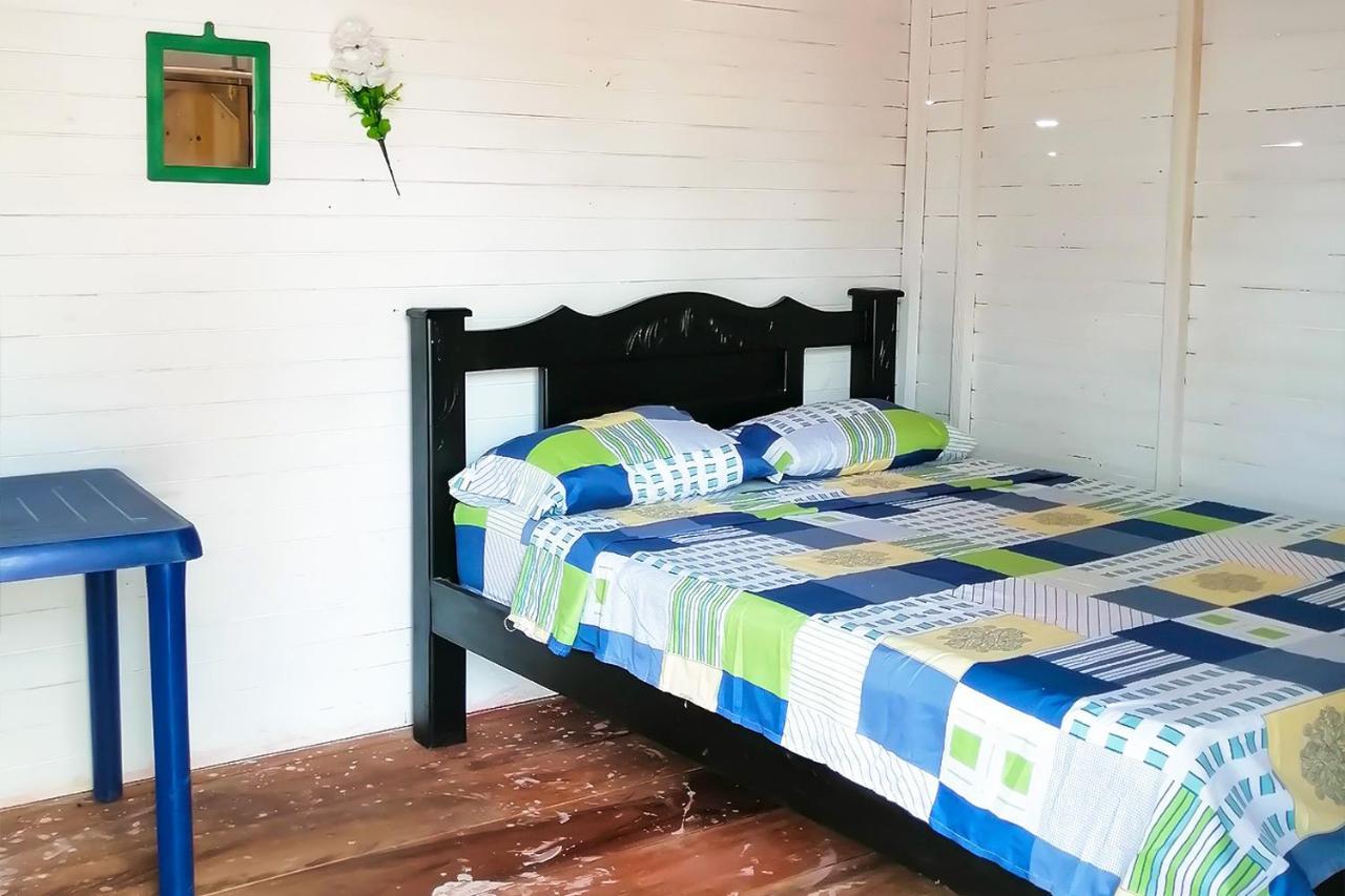 Puerto Caracol Isla Mucura Hotel Екстериор снимка