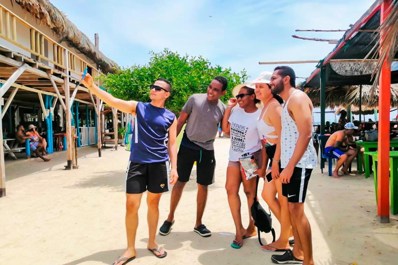 Puerto Caracol Isla Mucura Hotel Екстериор снимка