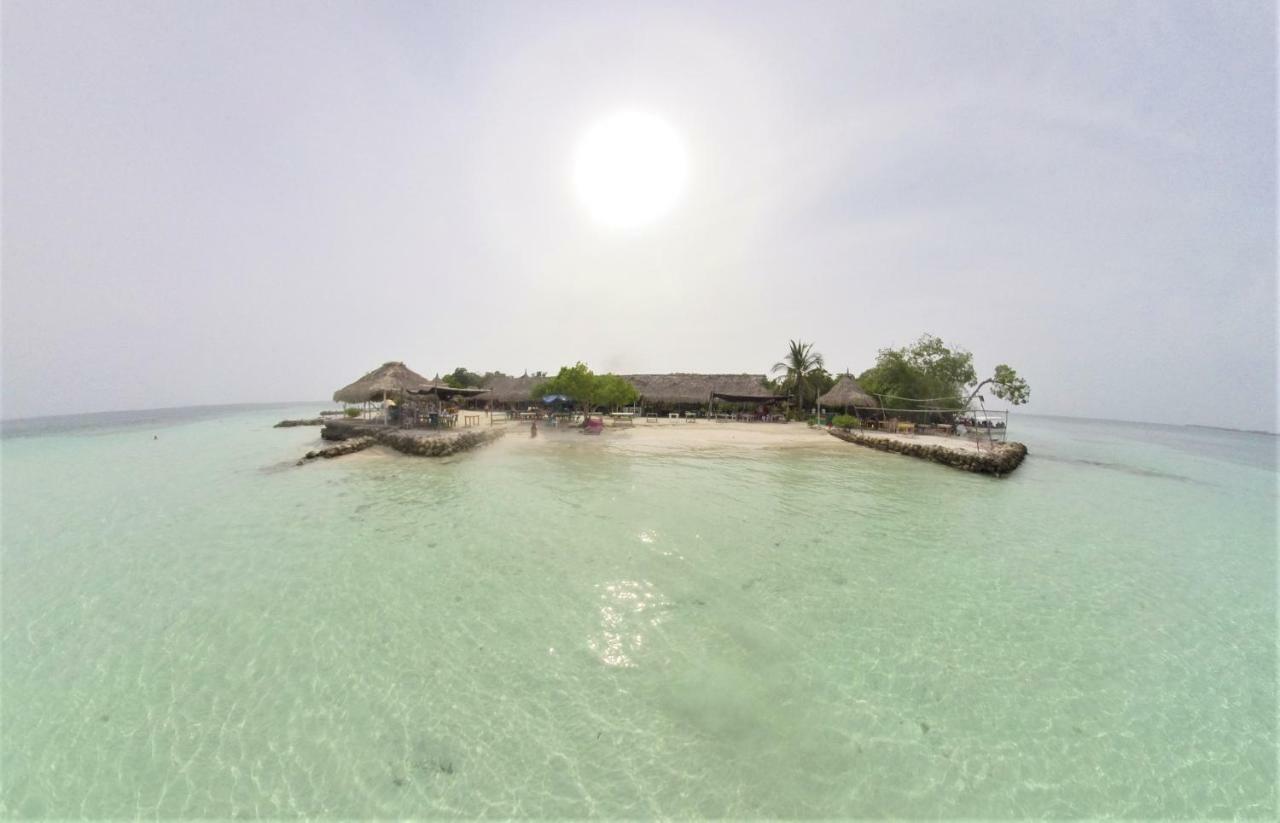 Puerto Caracol Isla Mucura Hotel Екстериор снимка